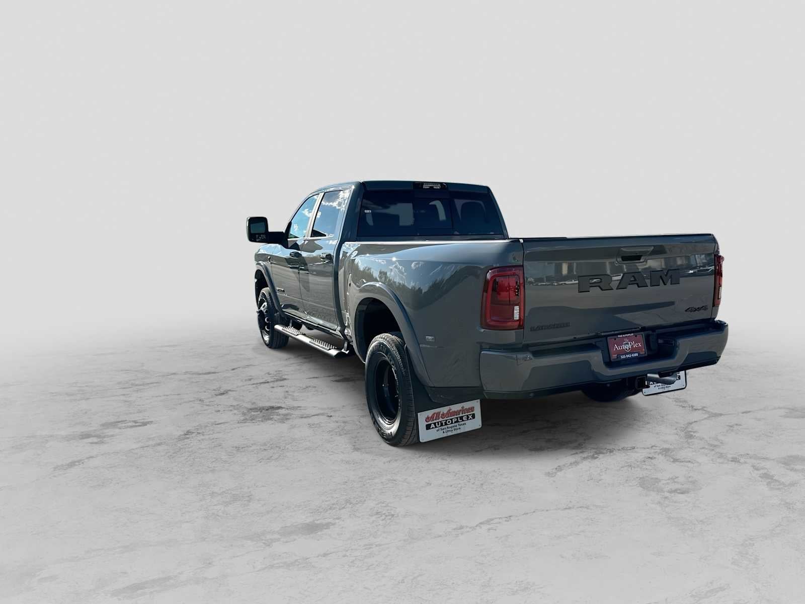 2027 RAM 3500 RAM 3500 LARAMIE CREW CAB 4X4 8' BOX
