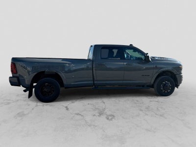 2027 RAM 3500 RAM 3500 LARAMIE CREW CAB 4X4 8' BOX