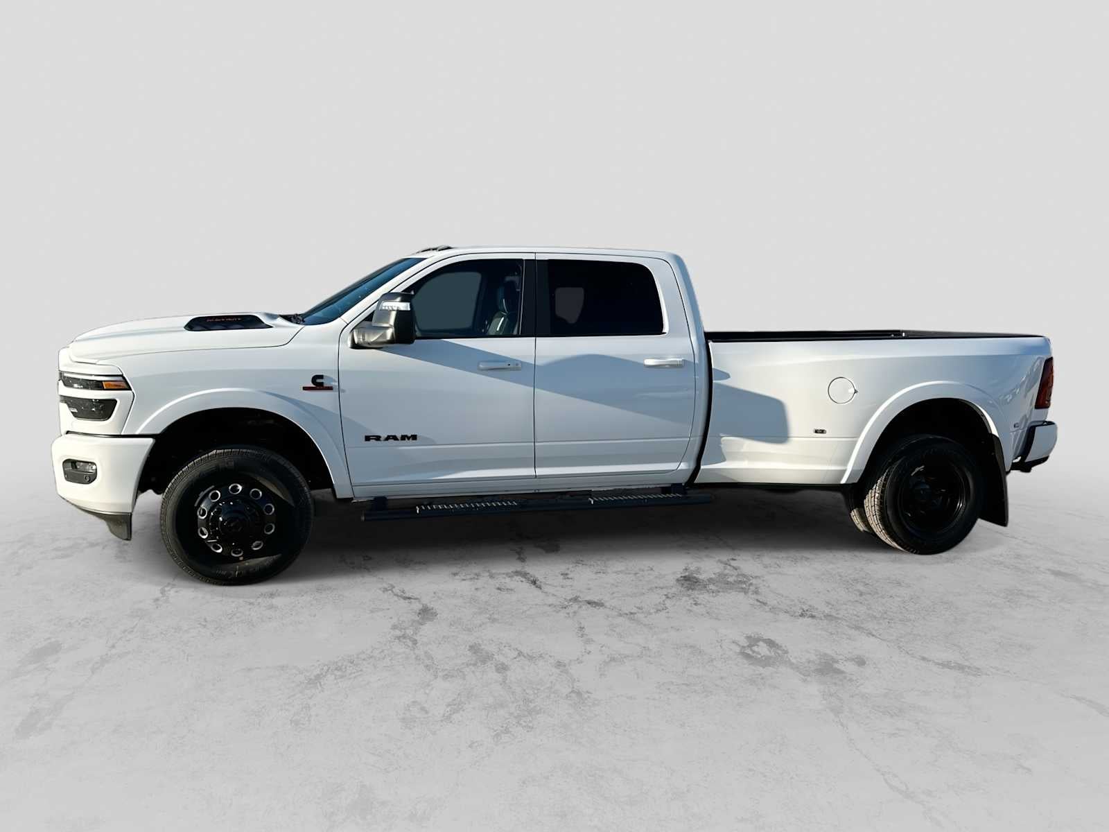 2027 RAM 3500 RAM 3500 LARAMIE CREW CAB 4X4 8' BOX