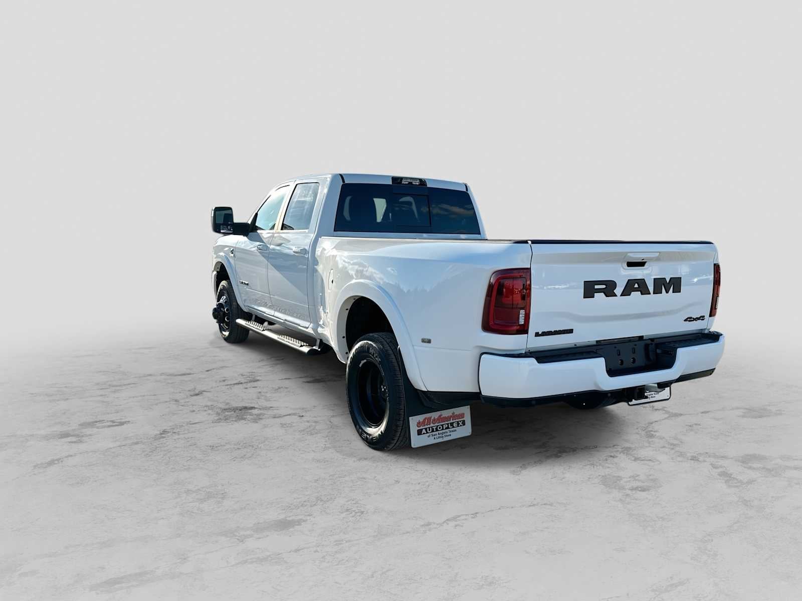 2027 RAM 3500 RAM 3500 LARAMIE CREW CAB 4X4 8' BOX