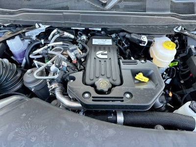 2027 RAM 3500 RAM 3500 LARAMIE CREW CAB 4X4 8' BOX