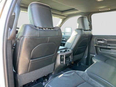2027 RAM 3500 RAM 3500 LARAMIE CREW CAB 4X4 8' BOX