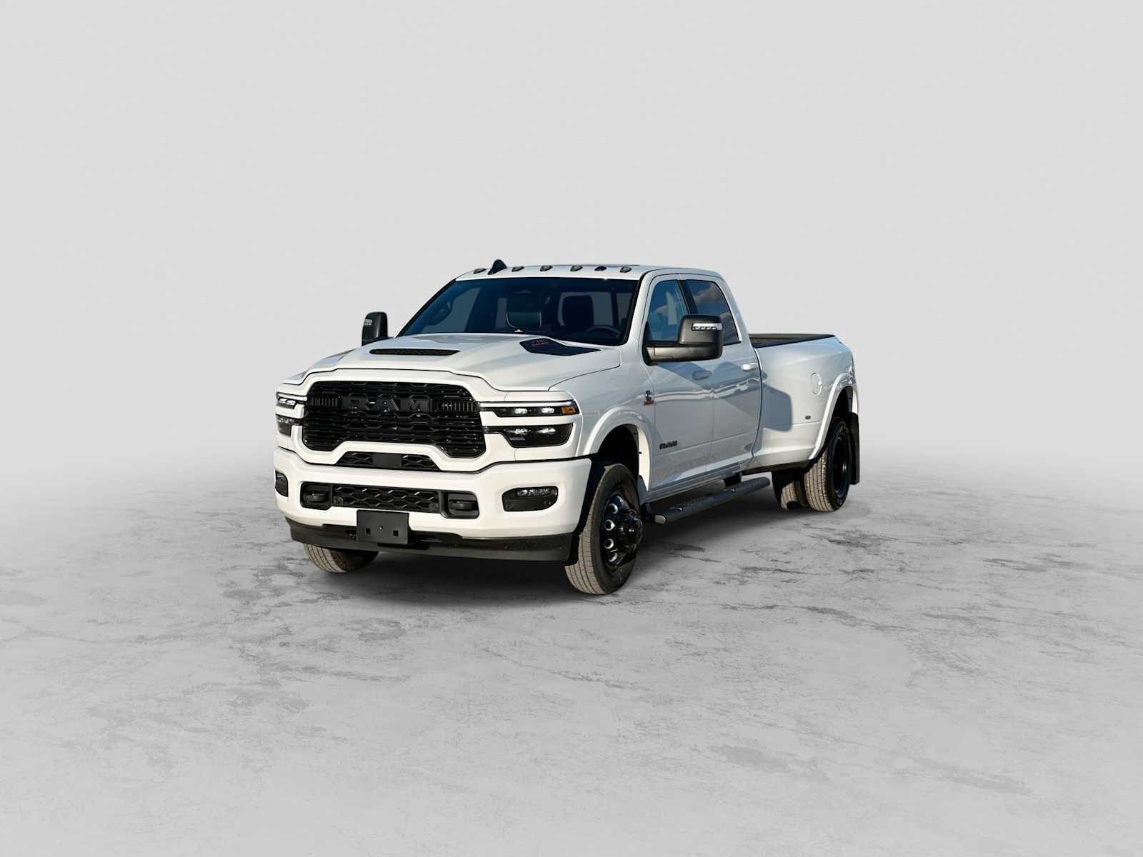 2027 RAM 3500 RAM 3500 LARAMIE CREW CAB 4X4 8' BOX