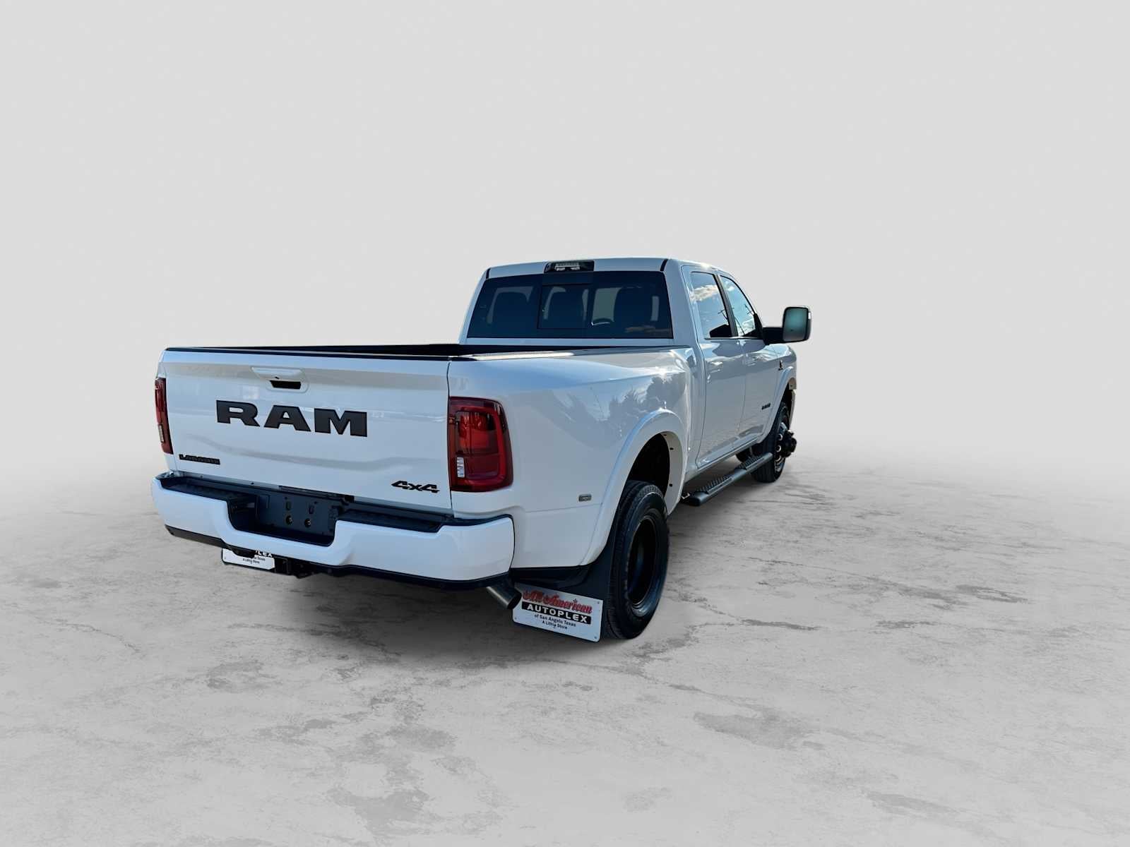 2027 RAM 3500 RAM 3500 LARAMIE CREW CAB 4X4 8' BOX