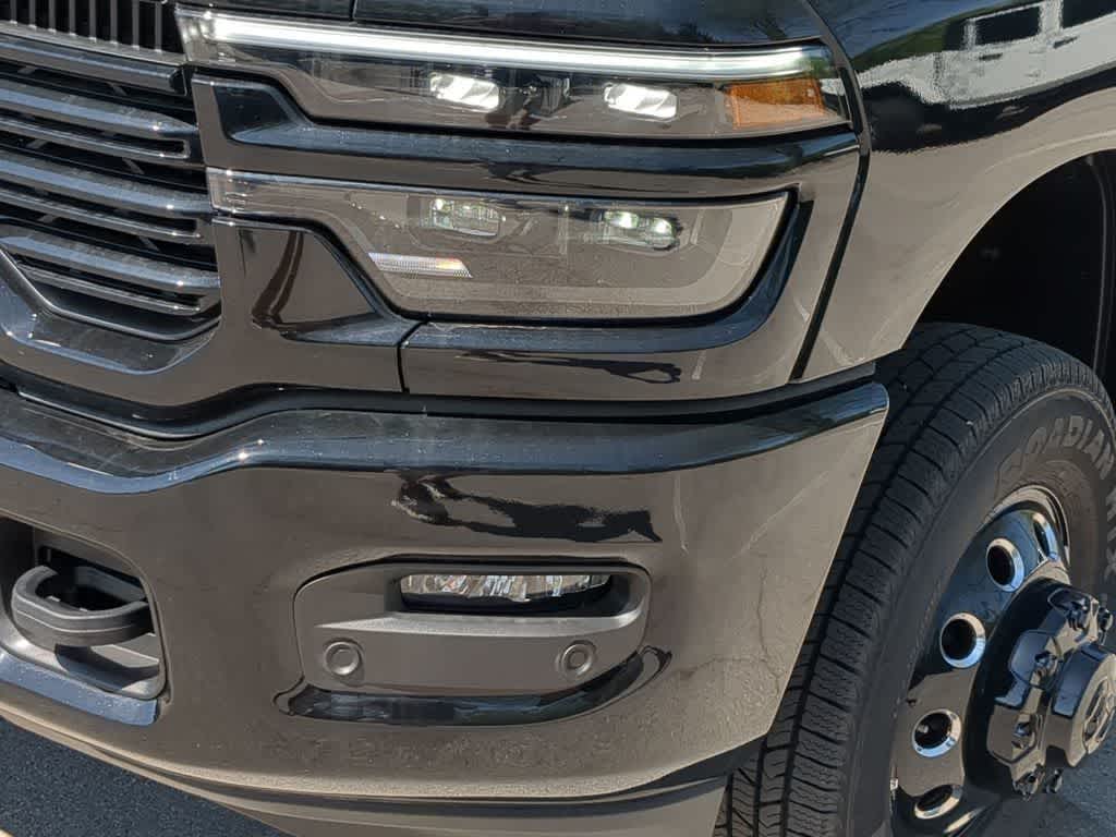 2026 RAM 3500 RAM 3500 LARAMIE CREW CAB 4X4 8' BOX