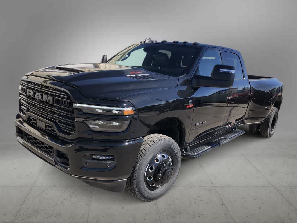 2026 RAM 3500 RAM 3500 LARAMIE CREW CAB 4X4 8' BOX