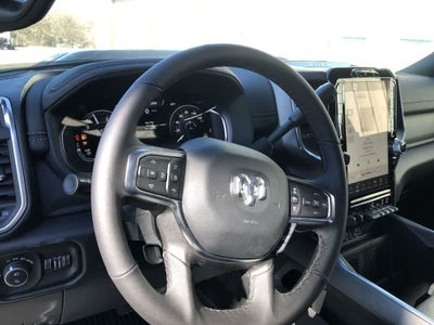 2026 RAM 3500 RAM 3500 LARAMIE CREW CAB 4X4 8' BOX