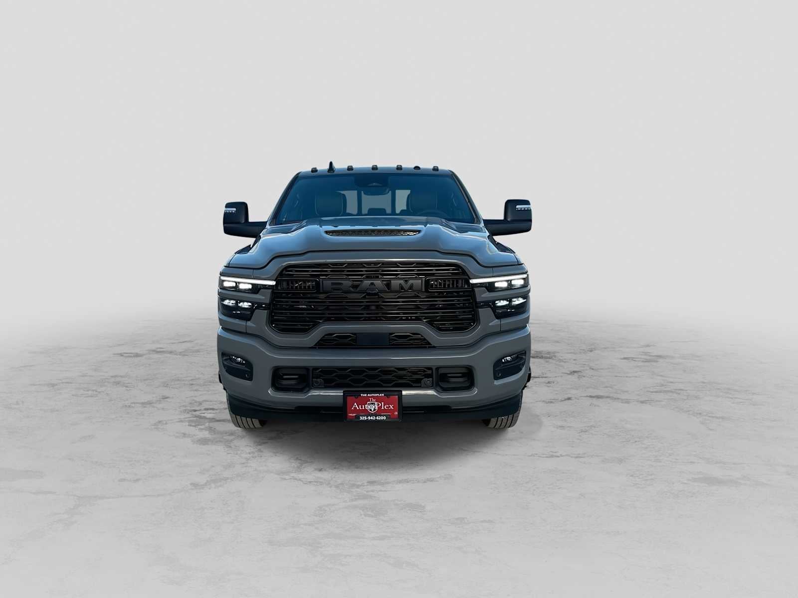 2026 RAM 3500 RAM 3500 LARAMIE CREW CAB 4X4 8' BOX