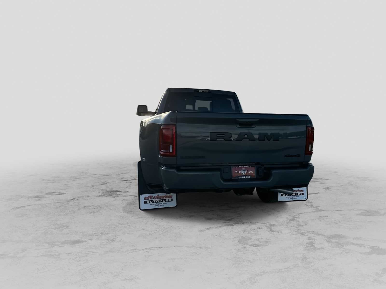 2026 RAM 3500 RAM 3500 LARAMIE CREW CAB 4X4 8' BOX