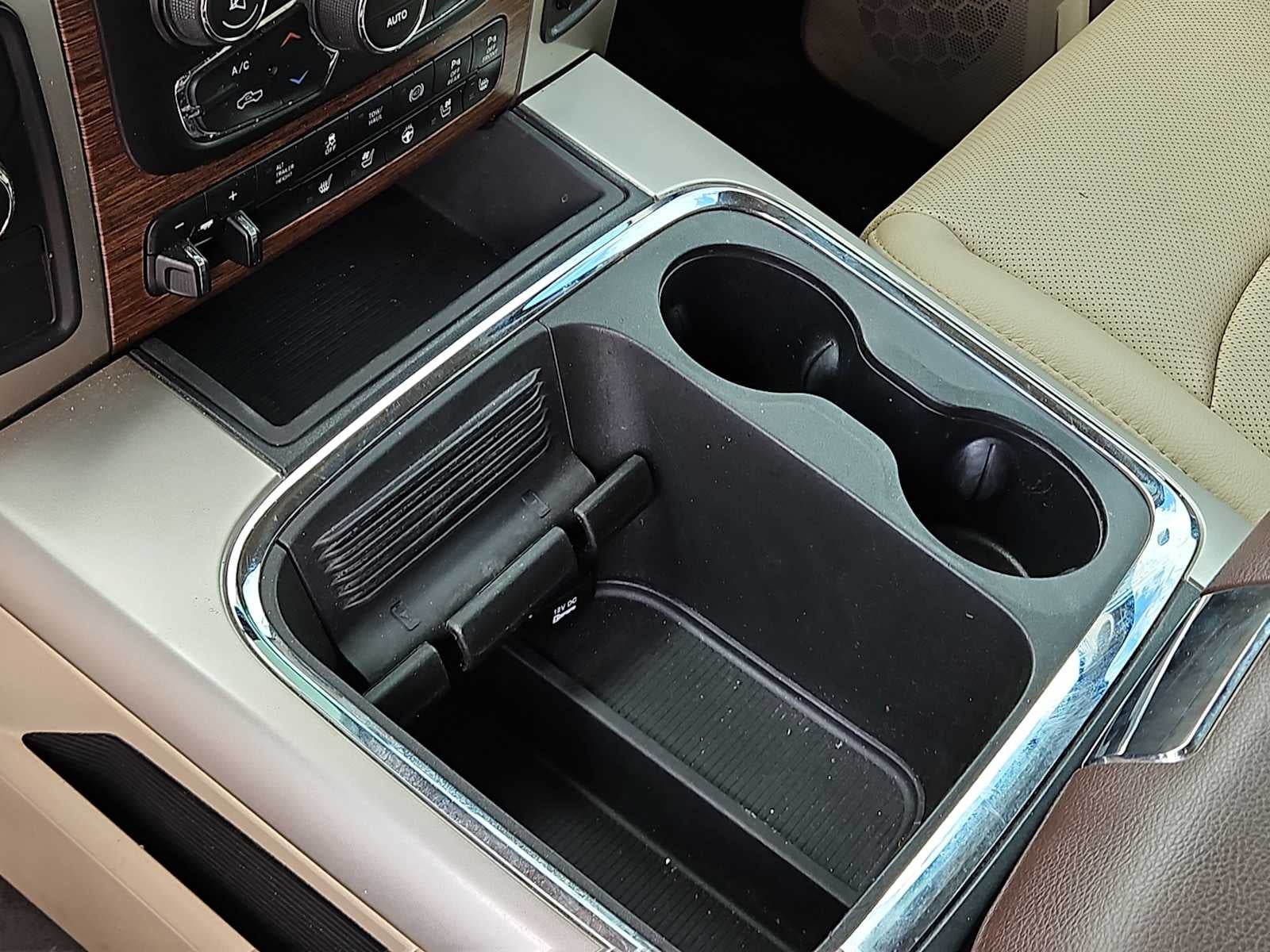 2018 RAM 3500 Laramie Mega Cab 4x4 6'4' Box