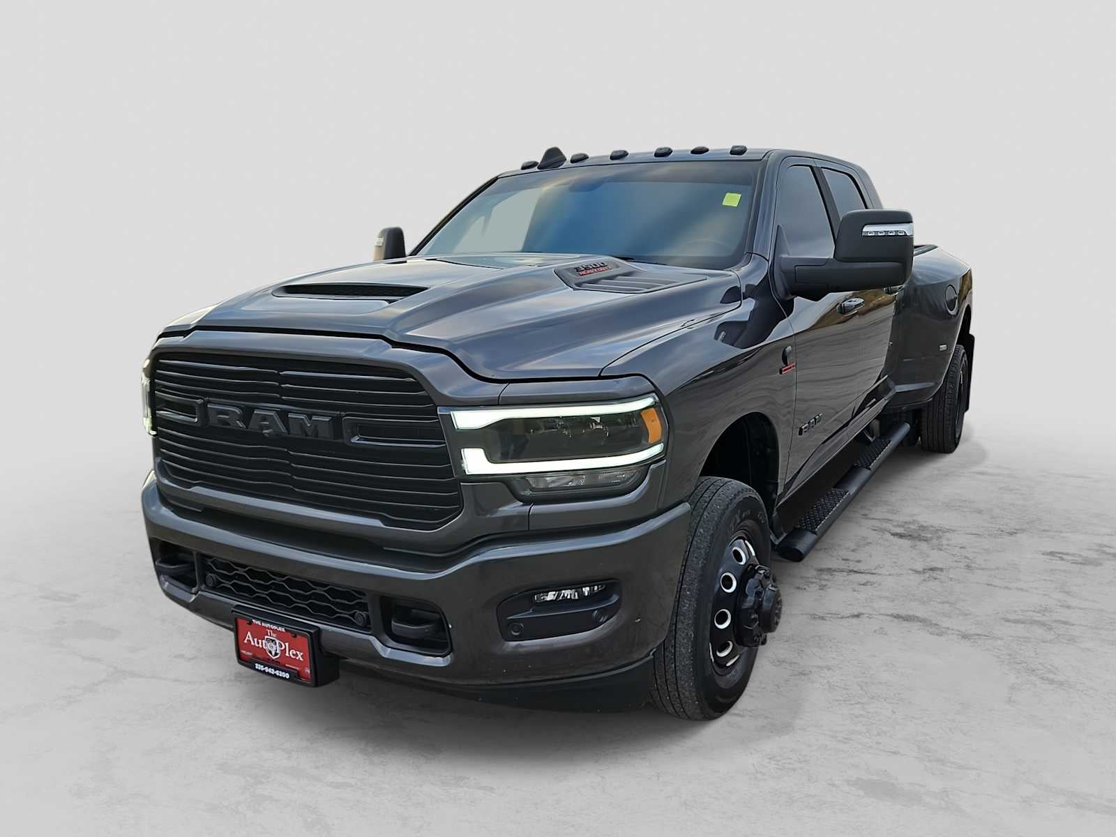 2024 RAM 3500 Laramie Mega Cab 4x4 6'4' Box