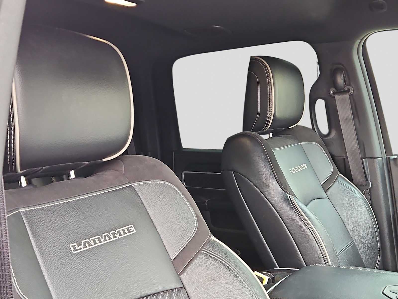 2024 RAM 3500 Laramie Mega Cab 4x4 6'4' Box