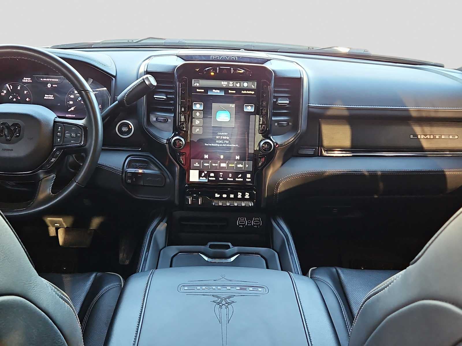 2024 RAM 3500 Limited Crew Cab 4x4 8' Box