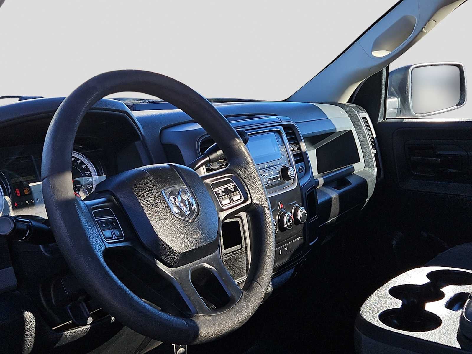 2018 RAM 2500 Tradesman Regular Cab 4x2 8' Box