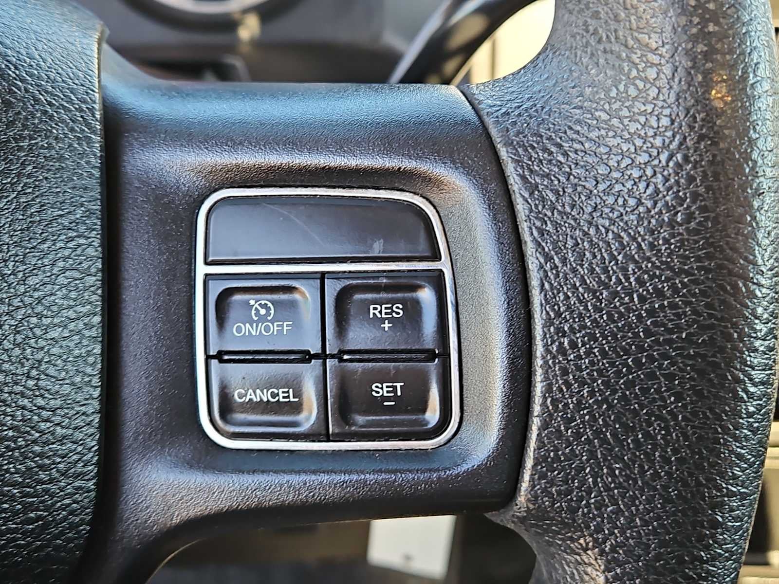 2018 RAM 2500 Tradesman Regular Cab 4x2 8' Box