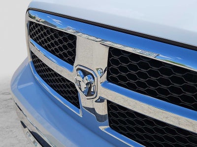 2023 RAM 1500 Classic SLT Crew Cab 4x4 5'7' Box