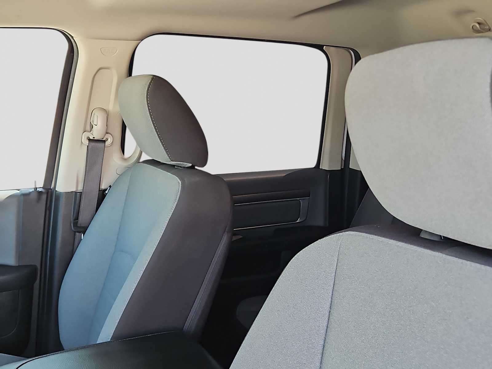 2023 RAM 1500 Classic SLT Crew Cab 4x4 5'7' Box