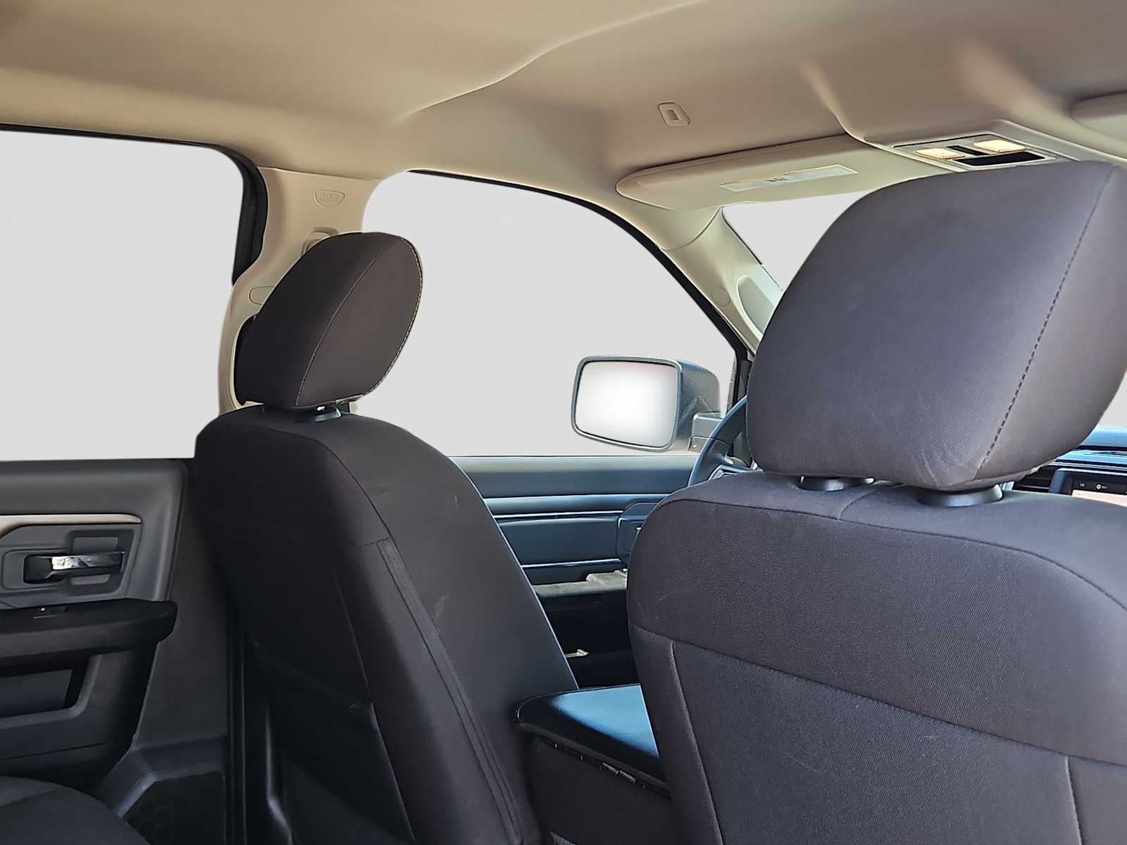 2023 RAM 1500 Classic SLT Crew Cab 4x4 5'7' Box