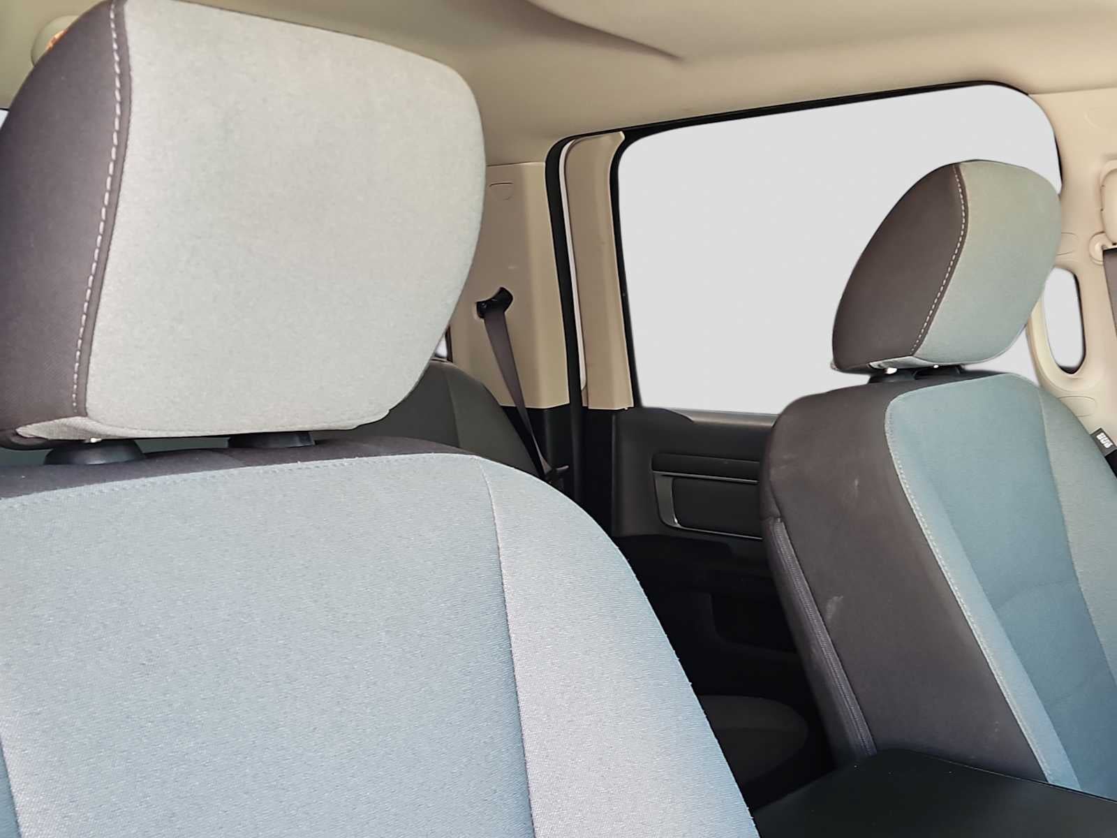 2023 RAM 1500 Classic SLT Crew Cab 4x4 5'7' Box