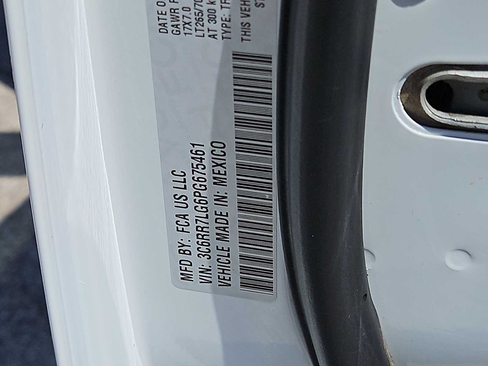 2023 RAM 1500 Classic SLT Crew Cab 4x4 5'7' Box