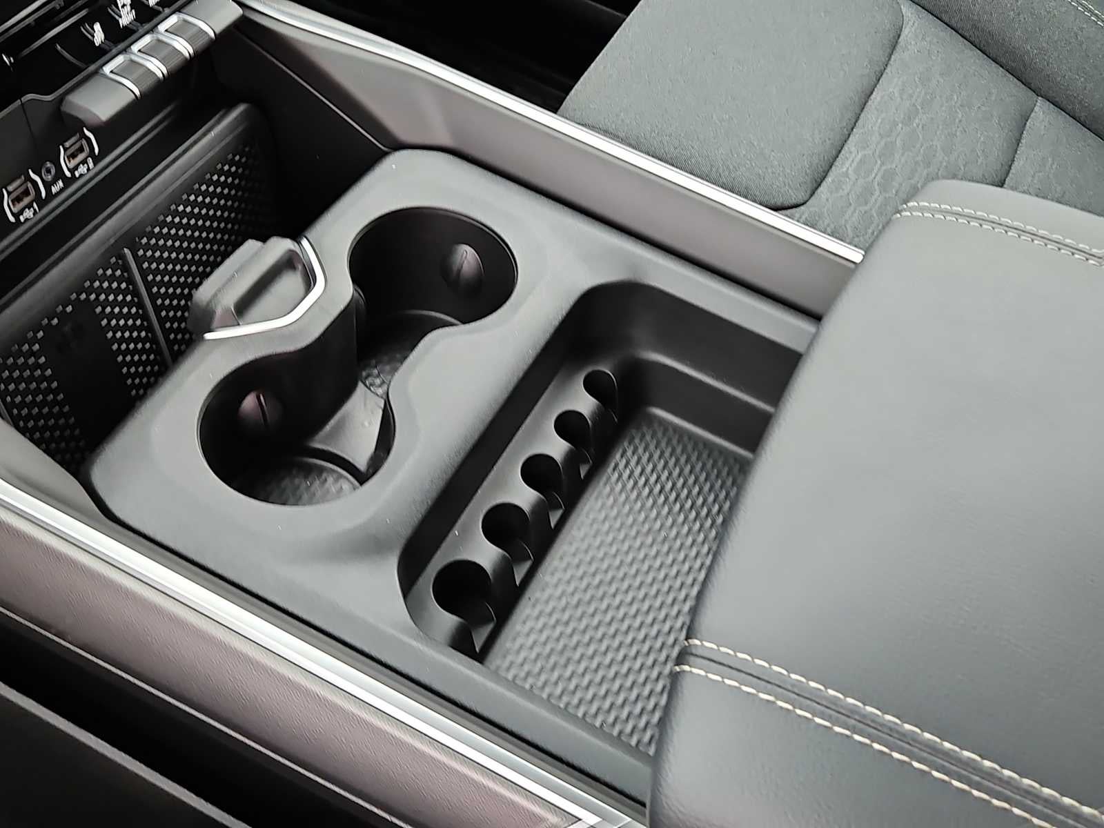 2026 RAM Ram 1500 RAM 1500 LONE STAR CREW CAB 4X2 5'7' BOX