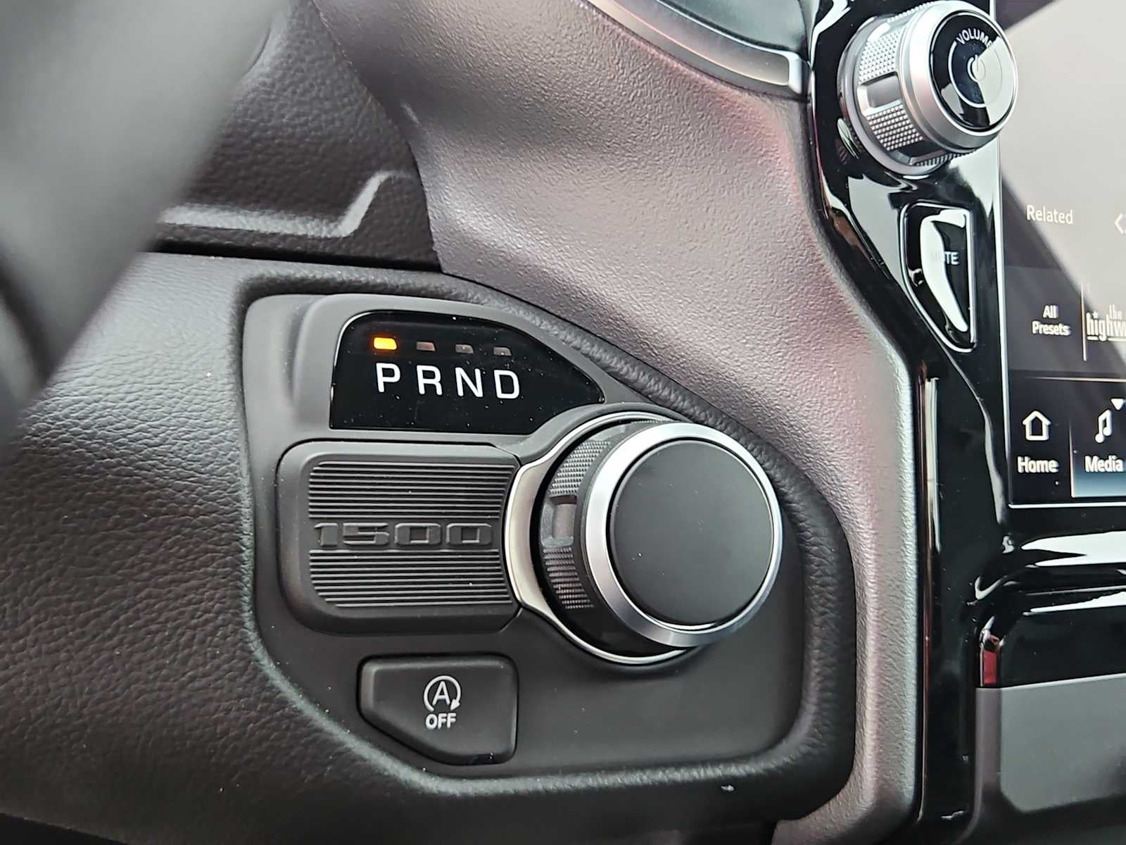 2026 RAM Ram 1500 RAM 1500 LONE STAR CREW CAB 4X2 5'7' BOX