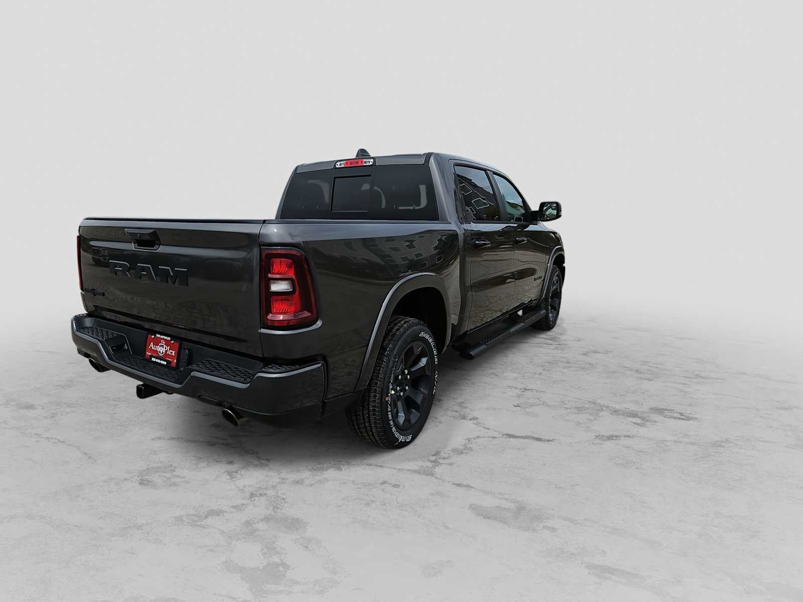2026 RAM Ram 1500 RAM 1500 LONE STAR CREW CAB 4X2 5'7' BOX