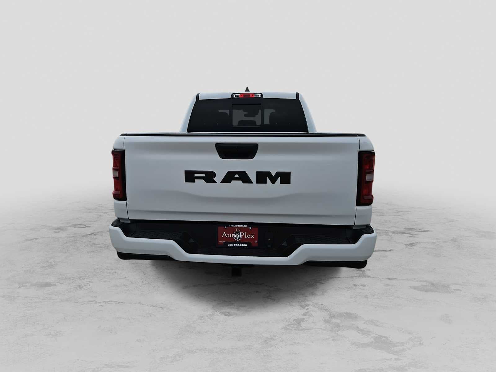 2026 RAM 1500 RAM 1500 EXPRESS CREW CAB 4X2 5'7' BOX
