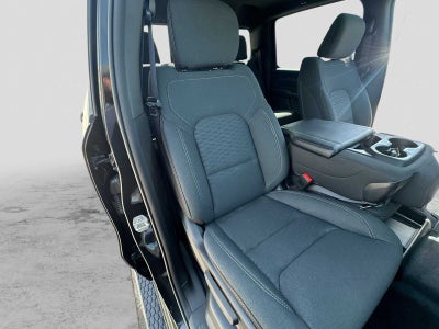 2026 RAM 1500 RAM 1500 EXPRESS CREW CAB 4X2 5'7' BOX