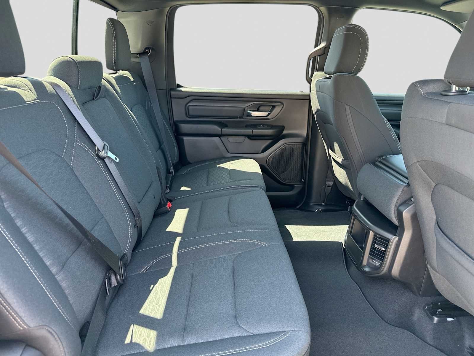 2026 RAM 1500 RAM 1500 EXPRESS CREW CAB 4X2 5'7' BOX