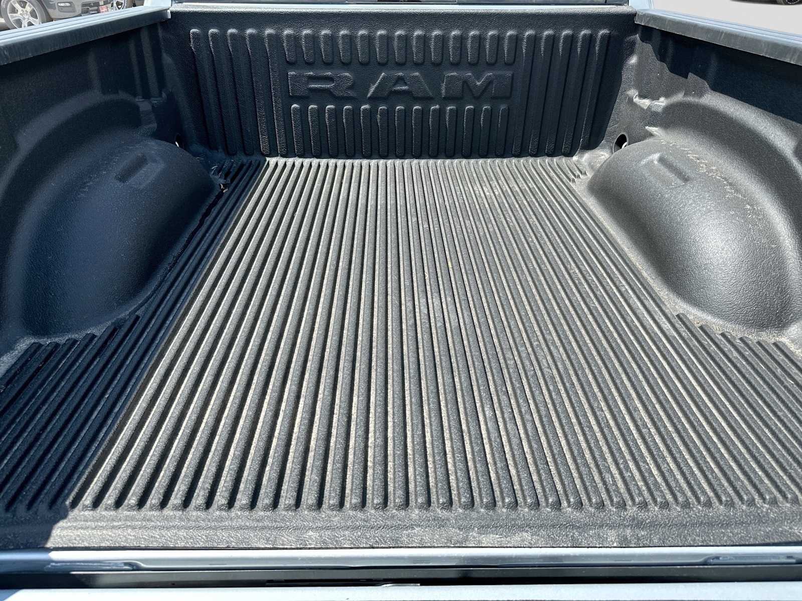 2026 RAM 1500 RAM 1500 EXPRESS CREW CAB 4X2 5'7' BOX