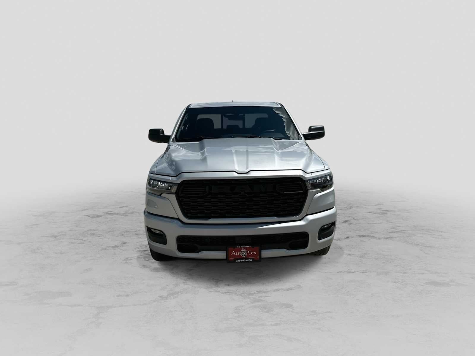 2026 RAM 1500 RAM 1500 EXPRESS CREW CAB 4X2 5'7' BOX