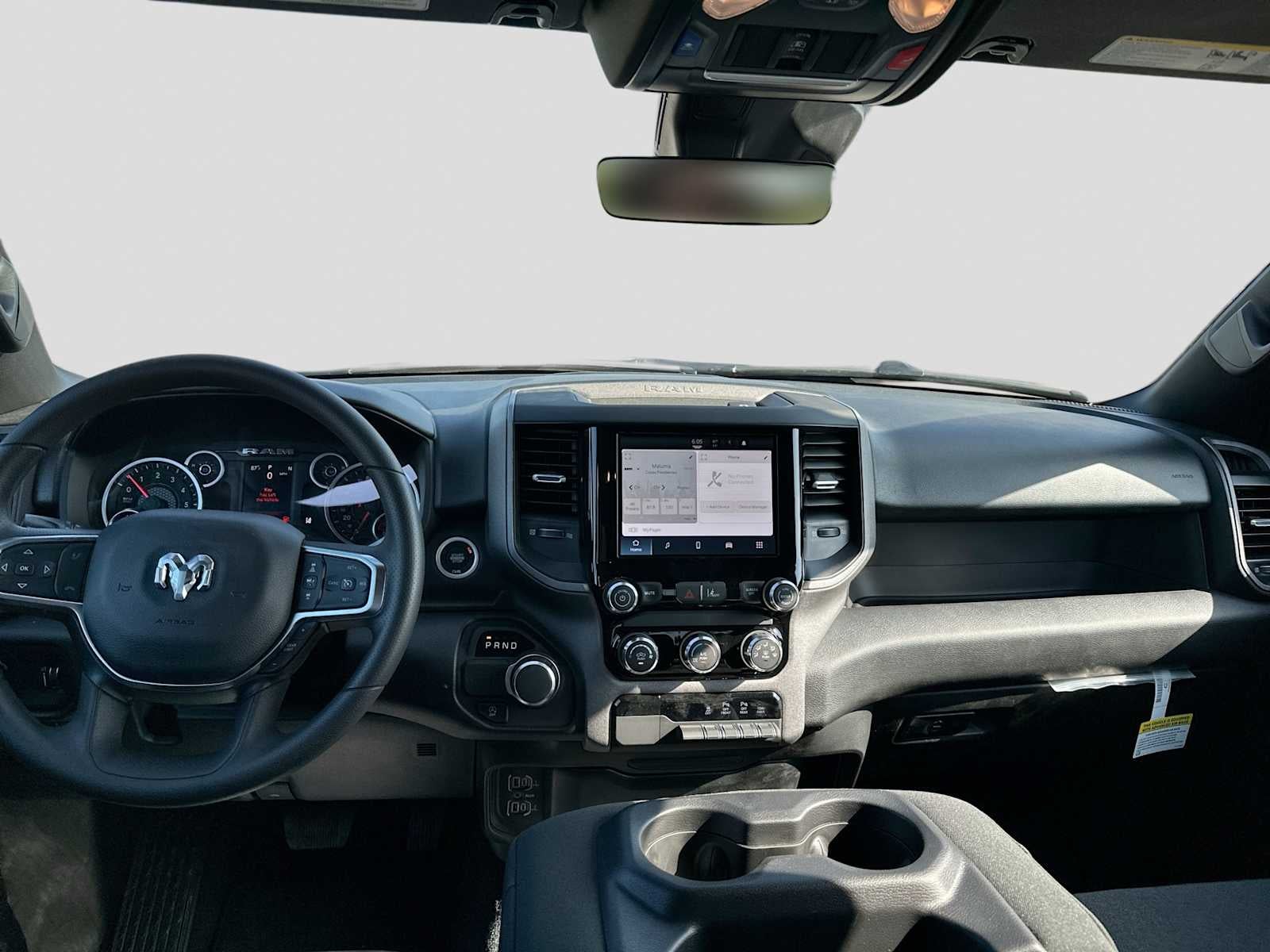 2026 RAM 1500 RAM 1500 EXPRESS CREW CAB 4X2 5'7' BOX