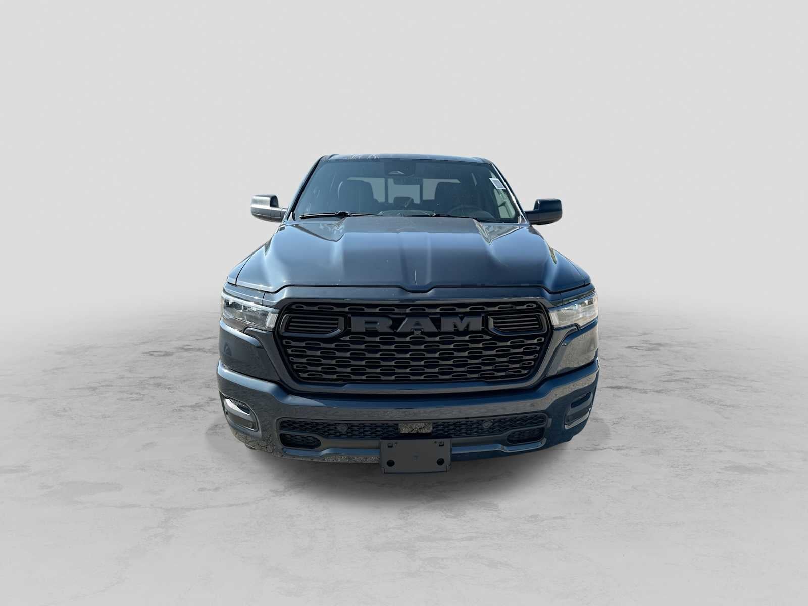 2026 RAM 1500 RAM 1500 EXPRESS CREW CAB 4X2 5'7' BOX