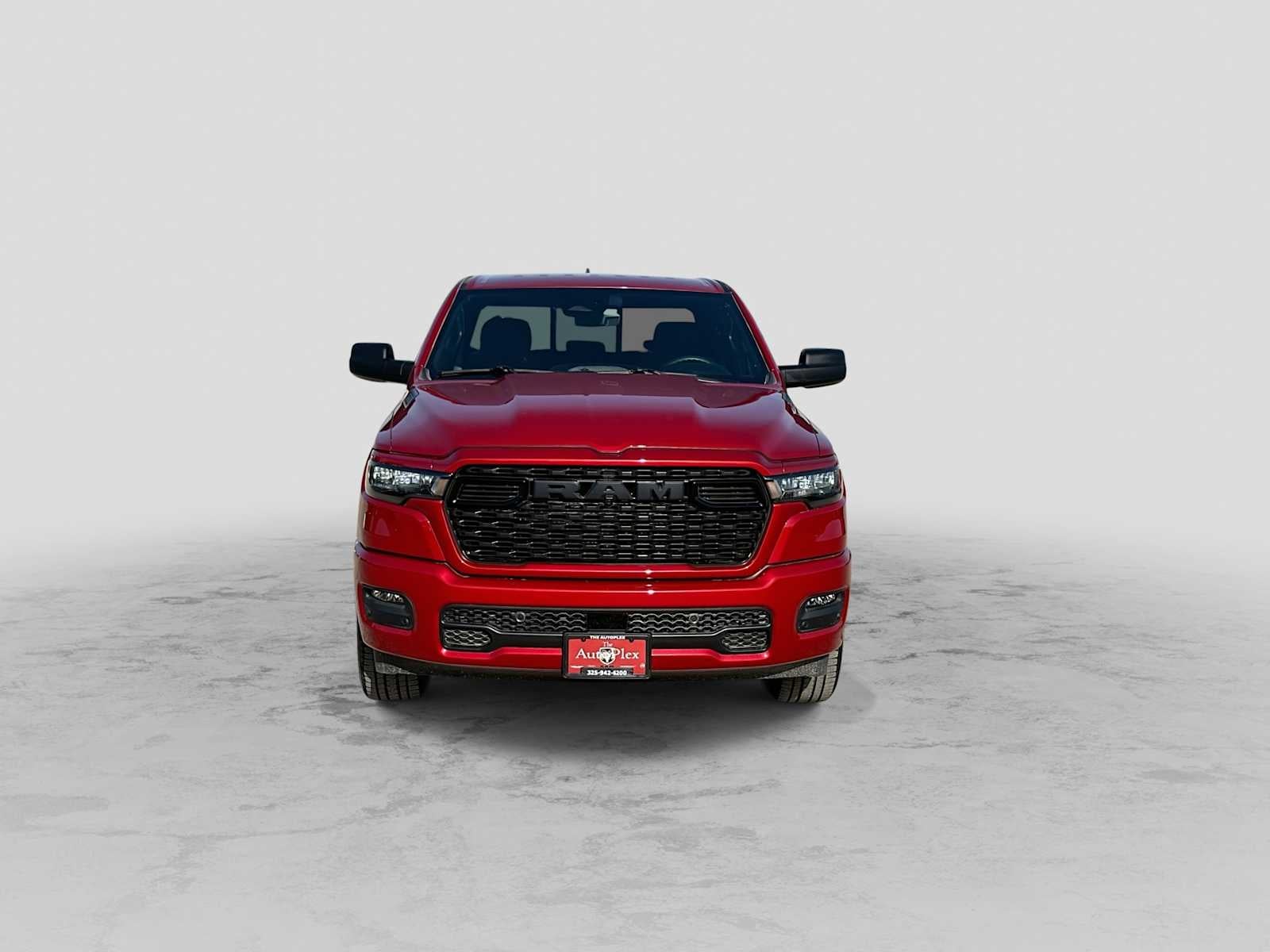 2026 RAM 1500 RAM 1500 EXPRESS CREW CAB 4X2 5'7' BOX