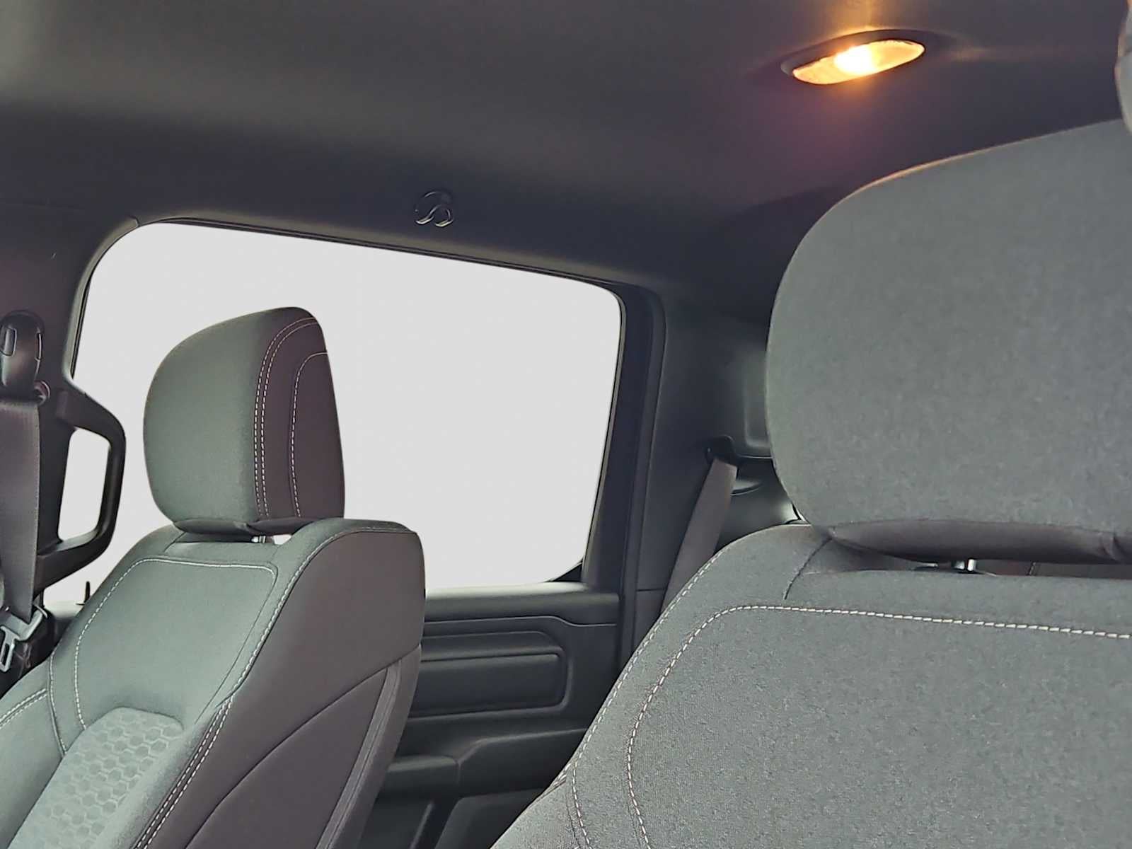 2026 RAM Ram 1500 RAM 1500 EXPRESS CREW CAB 4X2 5'7' BOX