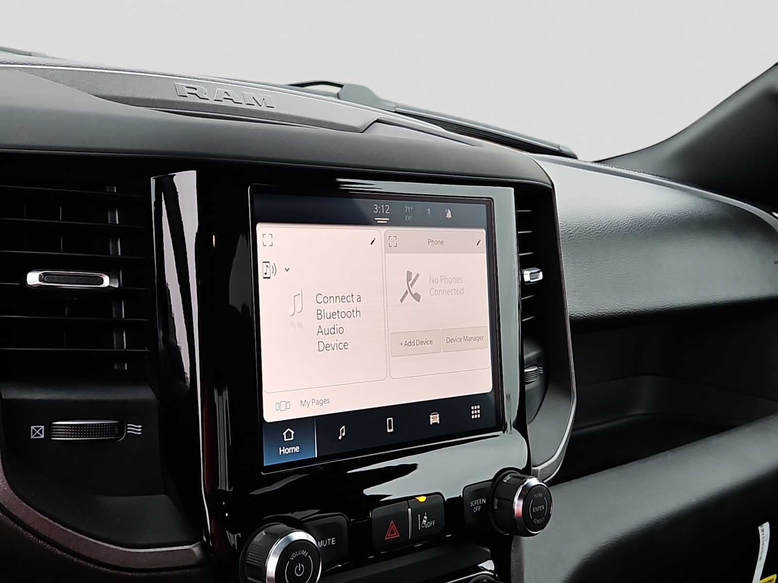 2026 RAM Ram 1500 RAM 1500 EXPRESS CREW CAB 4X2 5'7' BOX