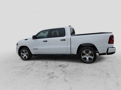 2026 RAM Ram 1500 RAM 1500 EXPRESS CREW CAB 4X2 5'7' BOX