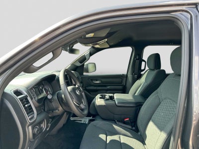 2026 RAM 1500 RAM 1500 EXPRESS CREW CAB 4X2 5'7' BOX