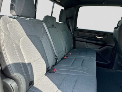 2026 RAM 1500 RAM 1500 EXPRESS CREW CAB 4X2 5'7' BOX