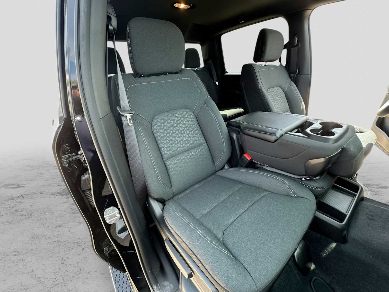 2026 RAM 1500 RAM 1500 EXPRESS CREW CAB 4X2 5'7' BOX