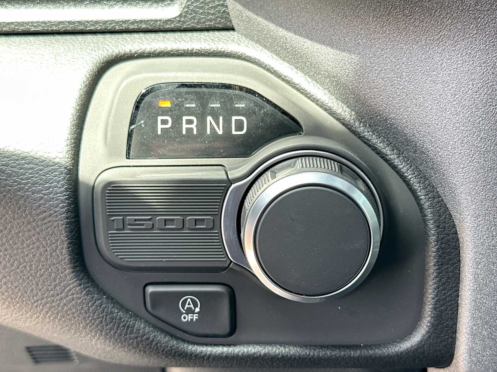 2026 RAM 1500 RAM 1500 EXPRESS CREW CAB 4X2 5'7' BOX