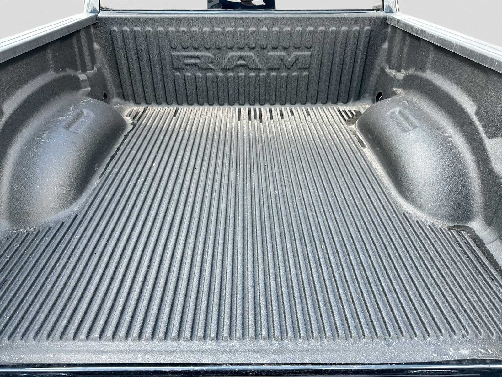 2026 RAM 1500 RAM 1500 EXPRESS CREW CAB 4X2 5'7' BOX