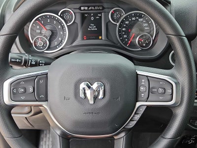 2026 RAM 1500 RAM 1500 EXPRESS CREW CAB 4X2 5'7' BOX