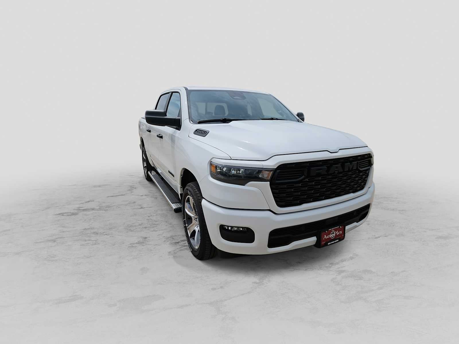 2026 RAM 1500 RAM 1500 EXPRESS CREW CAB 4X2 5'7' BOX