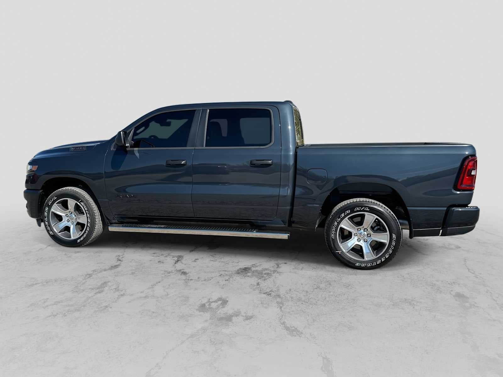 2026 RAM 1500 RAM 1500 EXPRESS CREW CAB 4X2 5'7' BOX