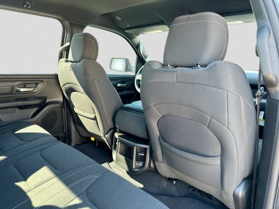 2026 RAM 1500 RAM 1500 EXPRESS CREW CAB 4X2 5'7' BOX