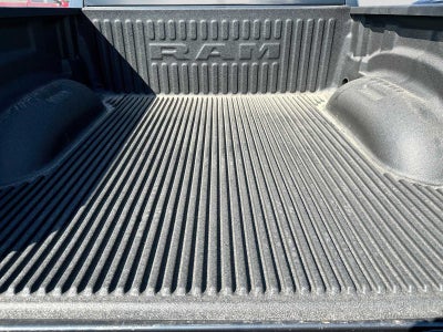 2026 RAM 1500 RAM 1500 EXPRESS CREW CAB 4X2 5'7' BOX