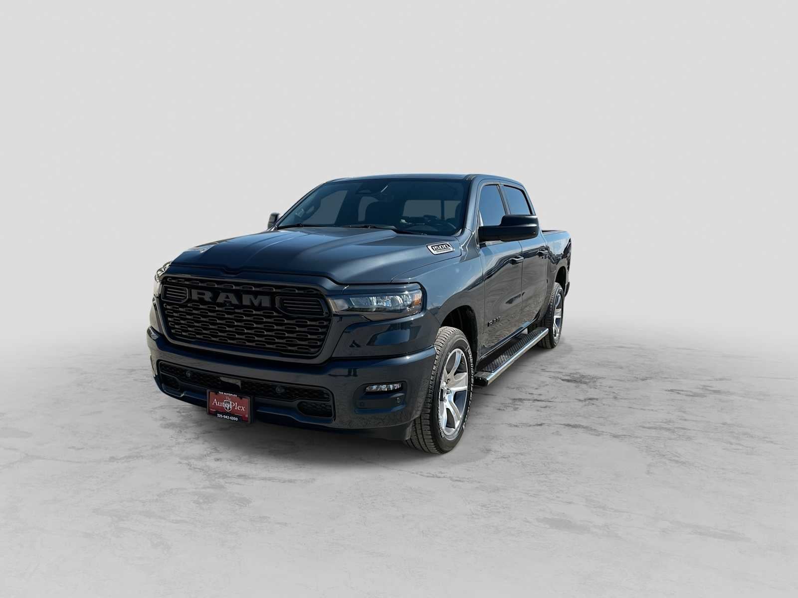 2026 RAM 1500 RAM 1500 EXPRESS CREW CAB 4X2 5'7' BOX