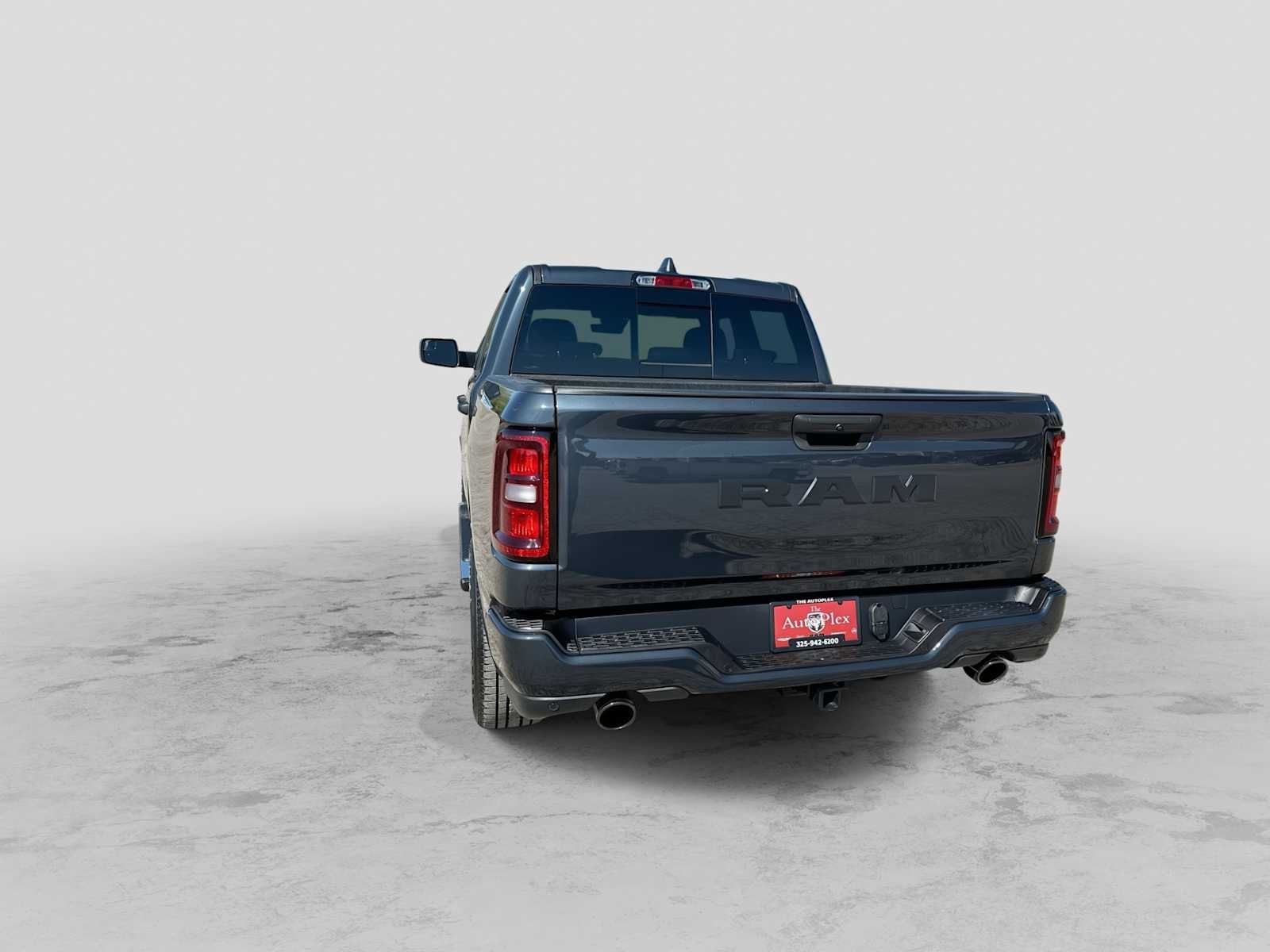 2026 RAM 1500 RAM 1500 EXPRESS CREW CAB 4X2 5'7' BOX